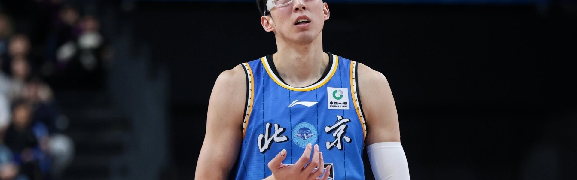 开云体育官网-这场打得像外援！周琦终结十分高效 砍下23分13板&amp;抢到7前场板