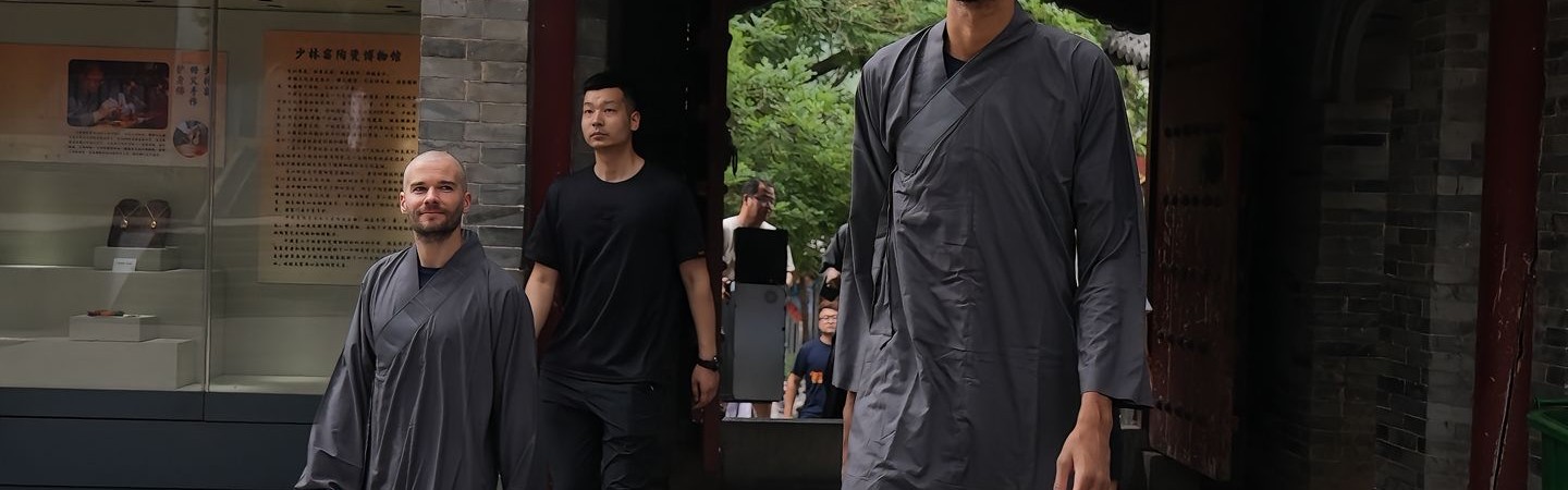 开云体育官网-文班谈游历各国：想成为GOAT不仅要看打球 还要成为一种文化符号