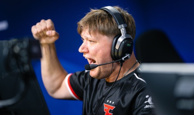 开云体育官网-🎮CS2专门媒体：IEM达拉斯的焦点仍是s1mple，首秀吸引近79万人观赛