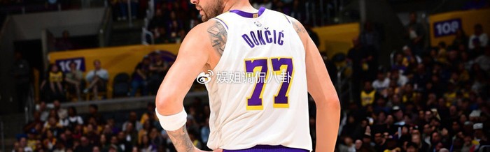 东契奇复出23投25分！吞本赛季第12次技犯 4失误正负值-3太尴尬|湖人|卢卡-东契奇|洛杉矶湖人队|多伦多猛龙队|篮板_新浪体育_新浪新闻