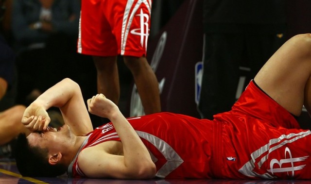 开云Kaiyun官网入口-韦德：姚明就是被伤病毁了 若他不受伤奥尼尔对他根本无能为力