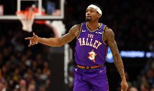 Scotto：快船手握530万特例 对比尔、保罗和布罗格登有兴趣