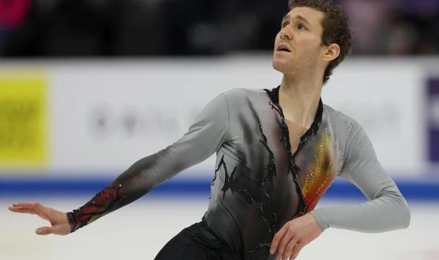 Kaiyun开云官方网站中国登录-欧洲看冬奥：杰森·布朗——谁说站在光里的才算英雄