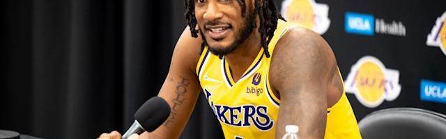 开云体育-中国官网登录入口-阿里扎受伤牵一发动全身，湖人赛季初要调整方向？