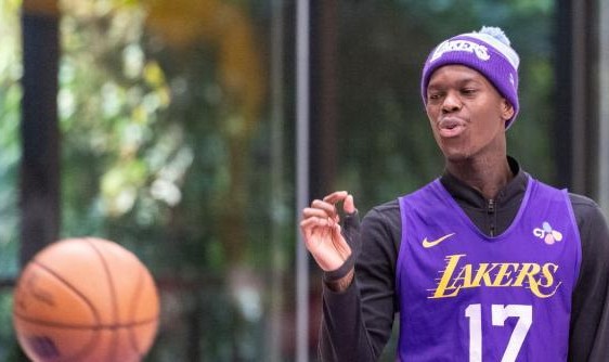 Kaiyun开云官方网站中国登录-战活塞前湖人利好不断，阵容日趋完整而且士气高涨